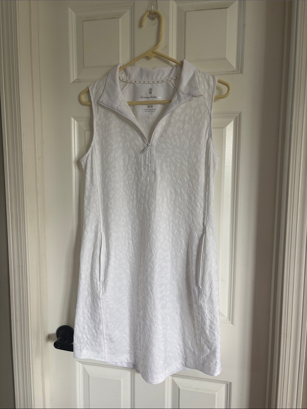 Sunnylife White Sleeveless Midi Dress with Zip Collar